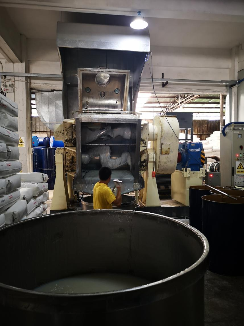 如何提高模具硅膠制品的硫化速度 ？